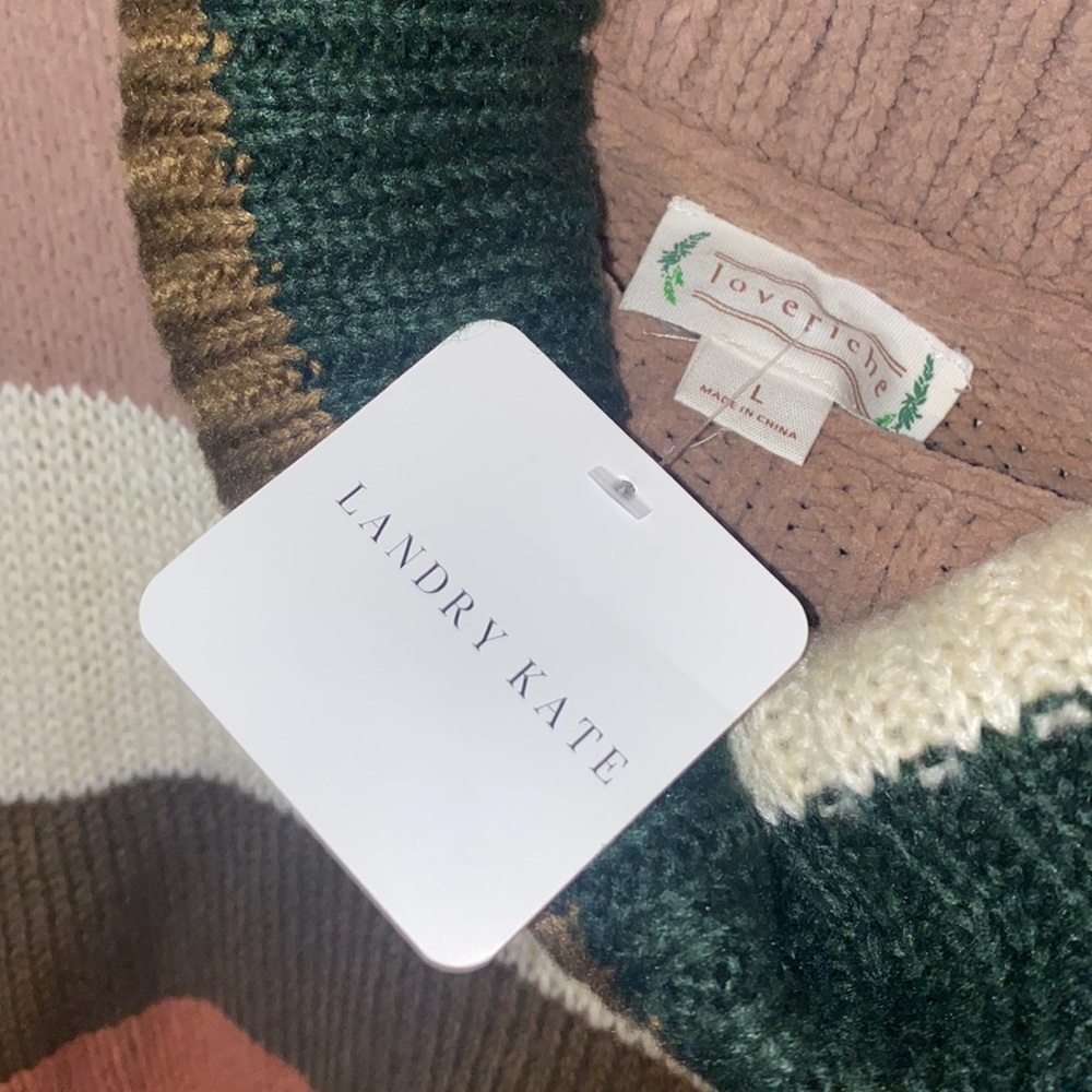 Sweater - Picture 2 of 2